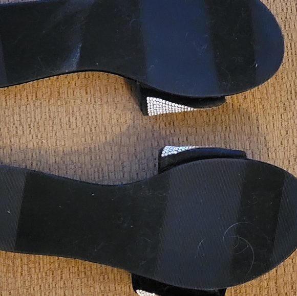 VICTORIAS SECRET RHINESTONE SLIPPER LG. NWOT - Picture 4 of 4